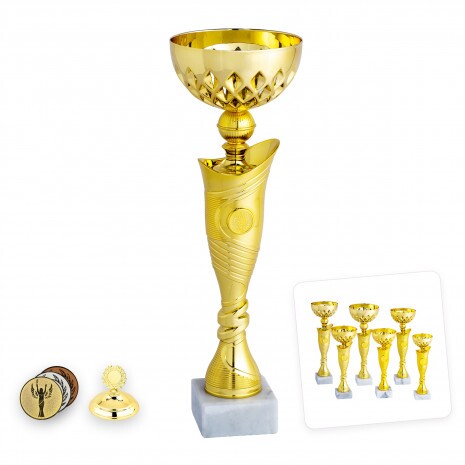 Középkategóriás serleg Livia B