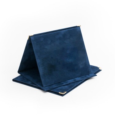 Plüss plakett mappa kék színben 25x19 cm